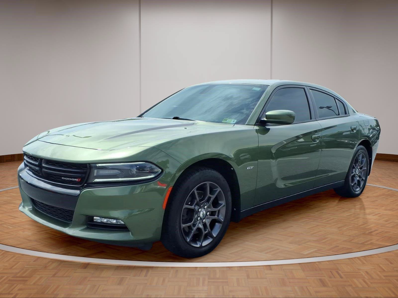 Used 2018 Dodge Charger GT AWD/4WD image 3
