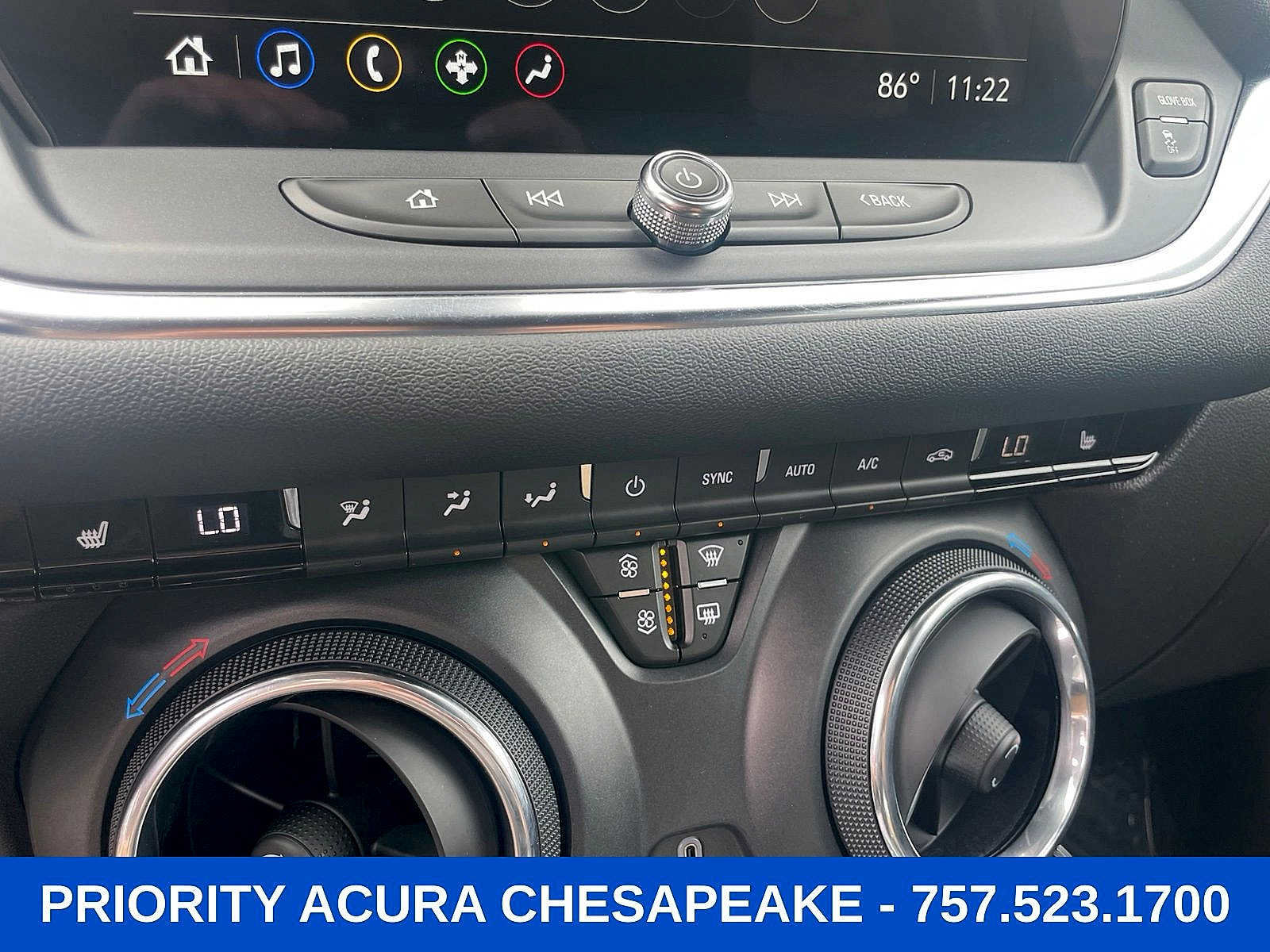Used 2024 Chevrolet Blazer LT w/ Convenience Package FWD image 21