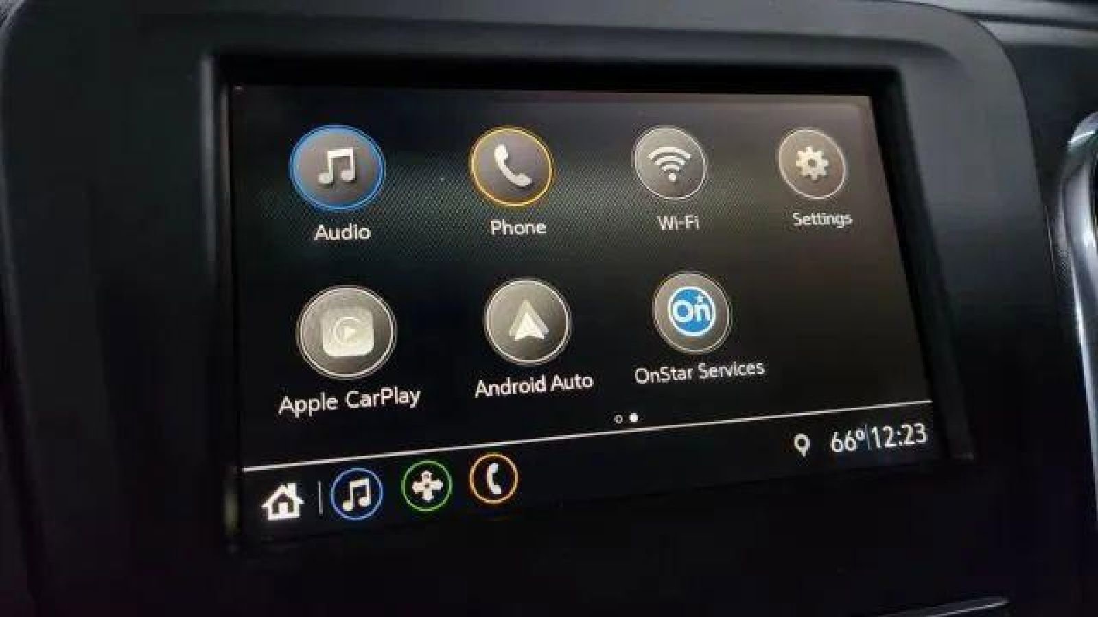 Used 2019 Chevrolet Equinox LS image 29