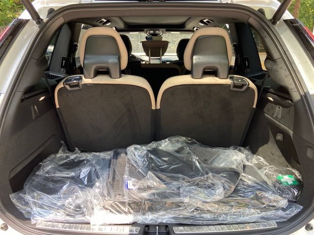 New 2026 Volvo XC90 T8 Plus w/ Protection Package Premier AWD/4WD image 21