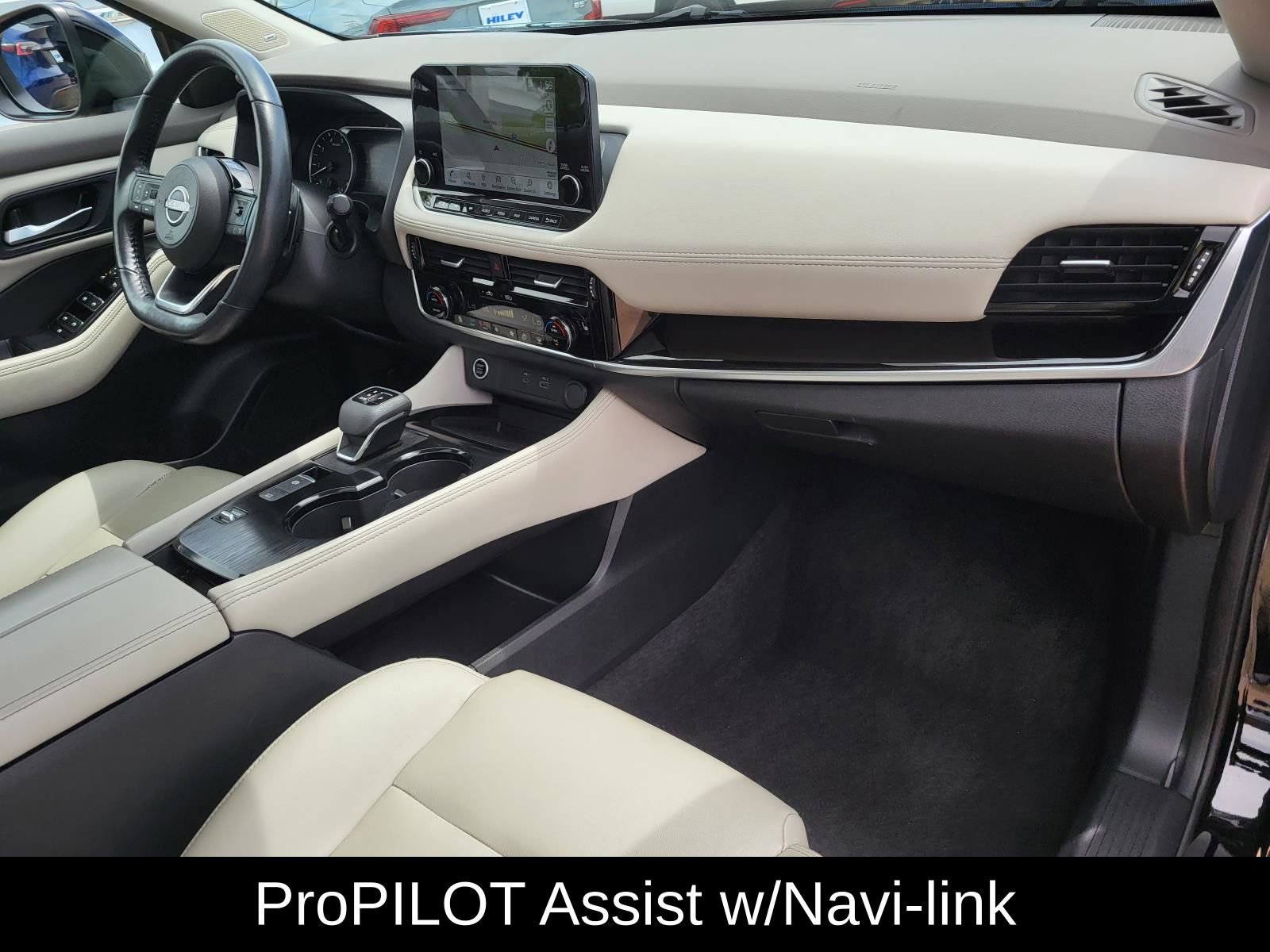 Used 2023 Nissan Rogue SL w/ SL Premium Package FWD image 8