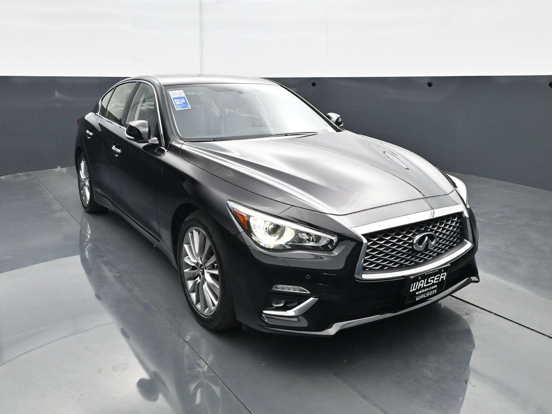 Used 2024 INFINITI Q50 Luxe AWD/4WD image 11