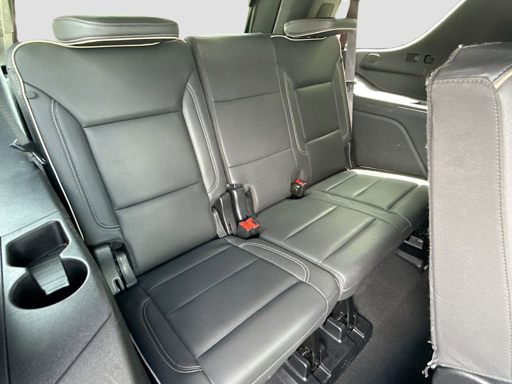 Used 2024 GMC Yukon SLT RWD image 29