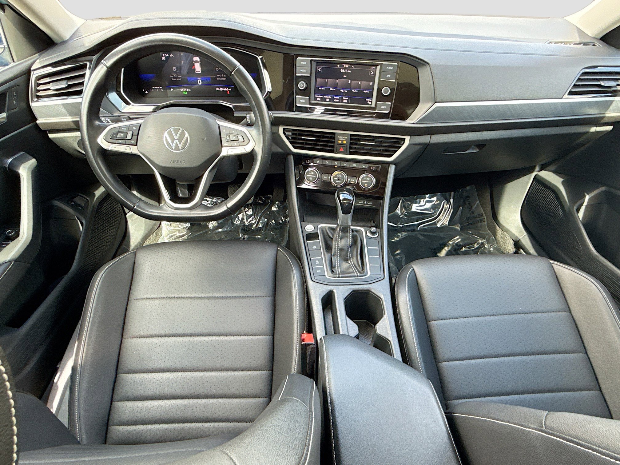 Used 2024 Volkswagen Jetta SE image 15