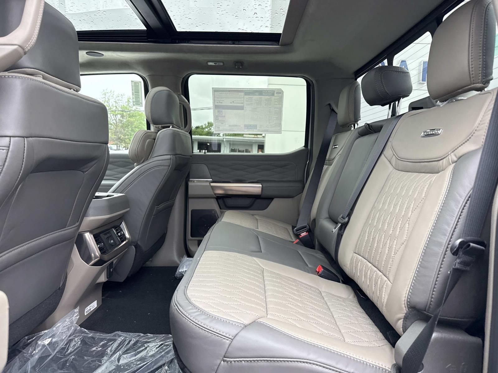 New 2026 Ford F350 Platinum w/ Platinum Plus Package AWD/4WD image 11