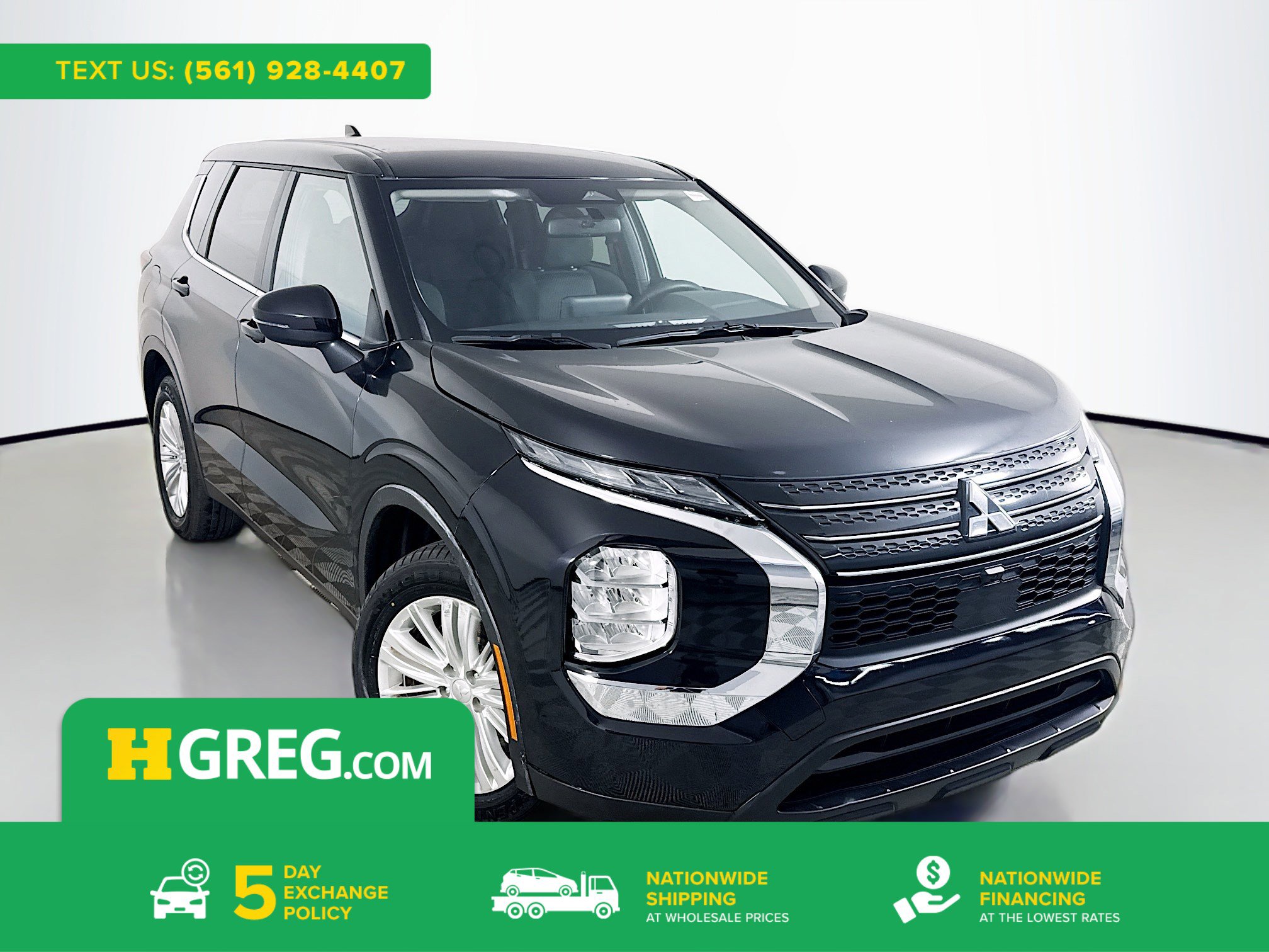 Used 2024 Mitsubishi Outlander ES image 1