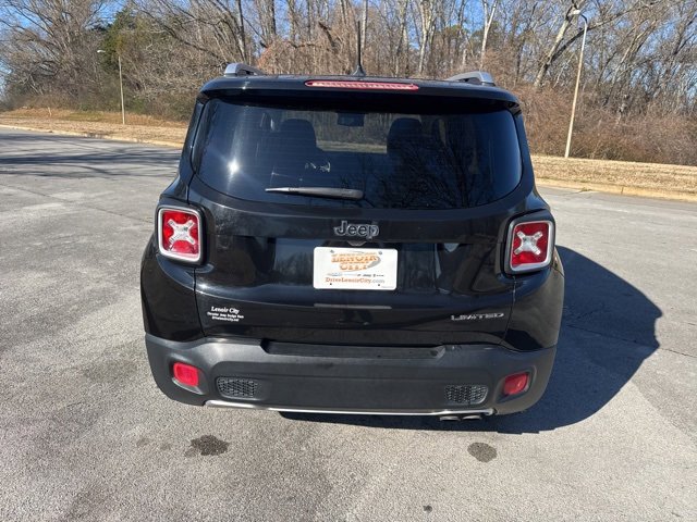 Used 2015 Jeep Renegade Limited image 6