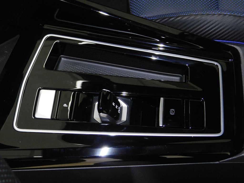 Used 2026 Volkswagen Golf image 44