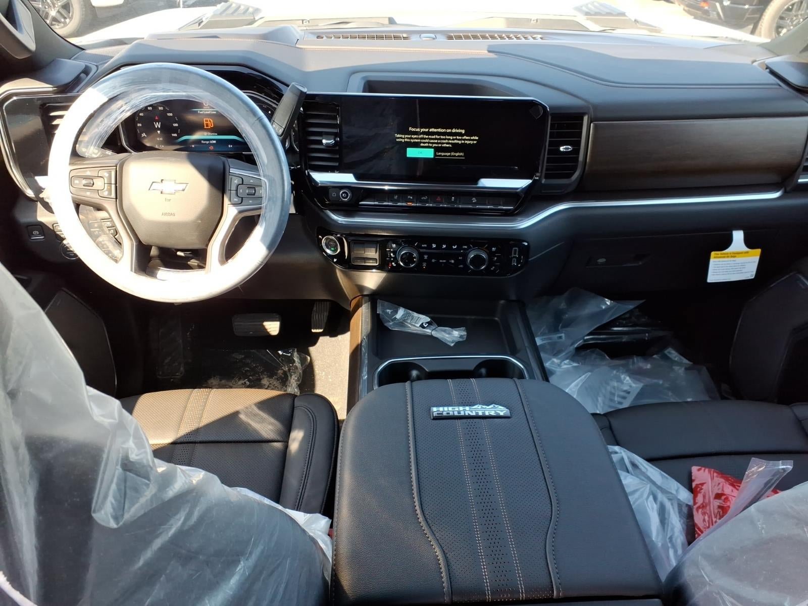 New 2026 Chevrolet Silverado 2500 High Country w/ Technology Package AWD/4WD image 9