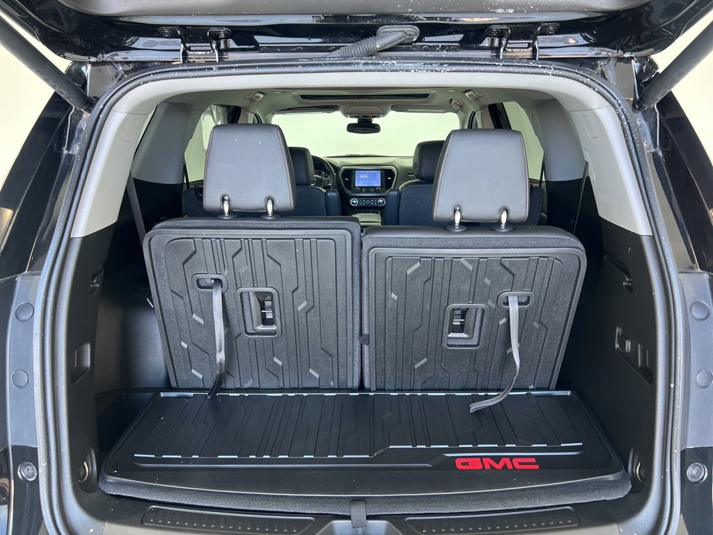 Used 2023 GMC Acadia AT4 w/ Preferred Package image 23
