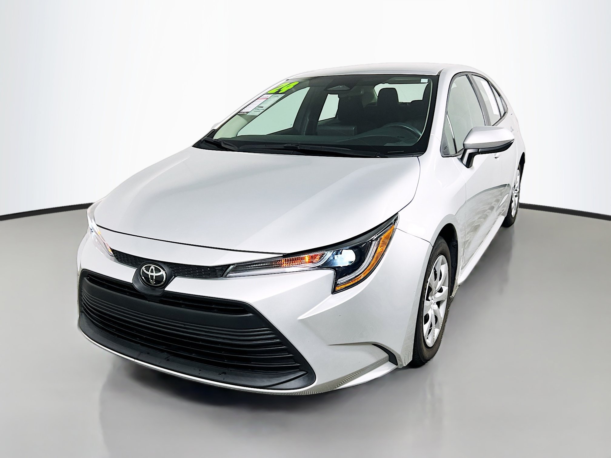 Used 2024 Toyota Corolla LE FWD image 10
