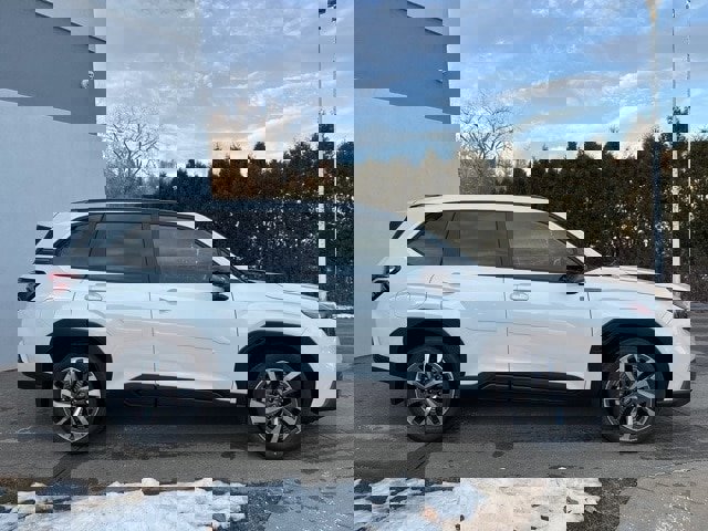 New 2025 Subaru Forester Touring image 2