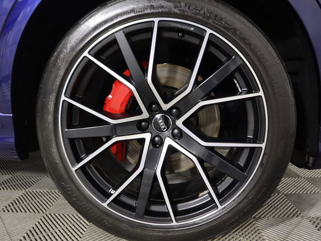 Used 2020 Audi Q8 Premium Plus image 31