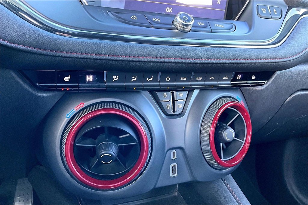 Used 2021 Chevrolet Blazer RS image 30