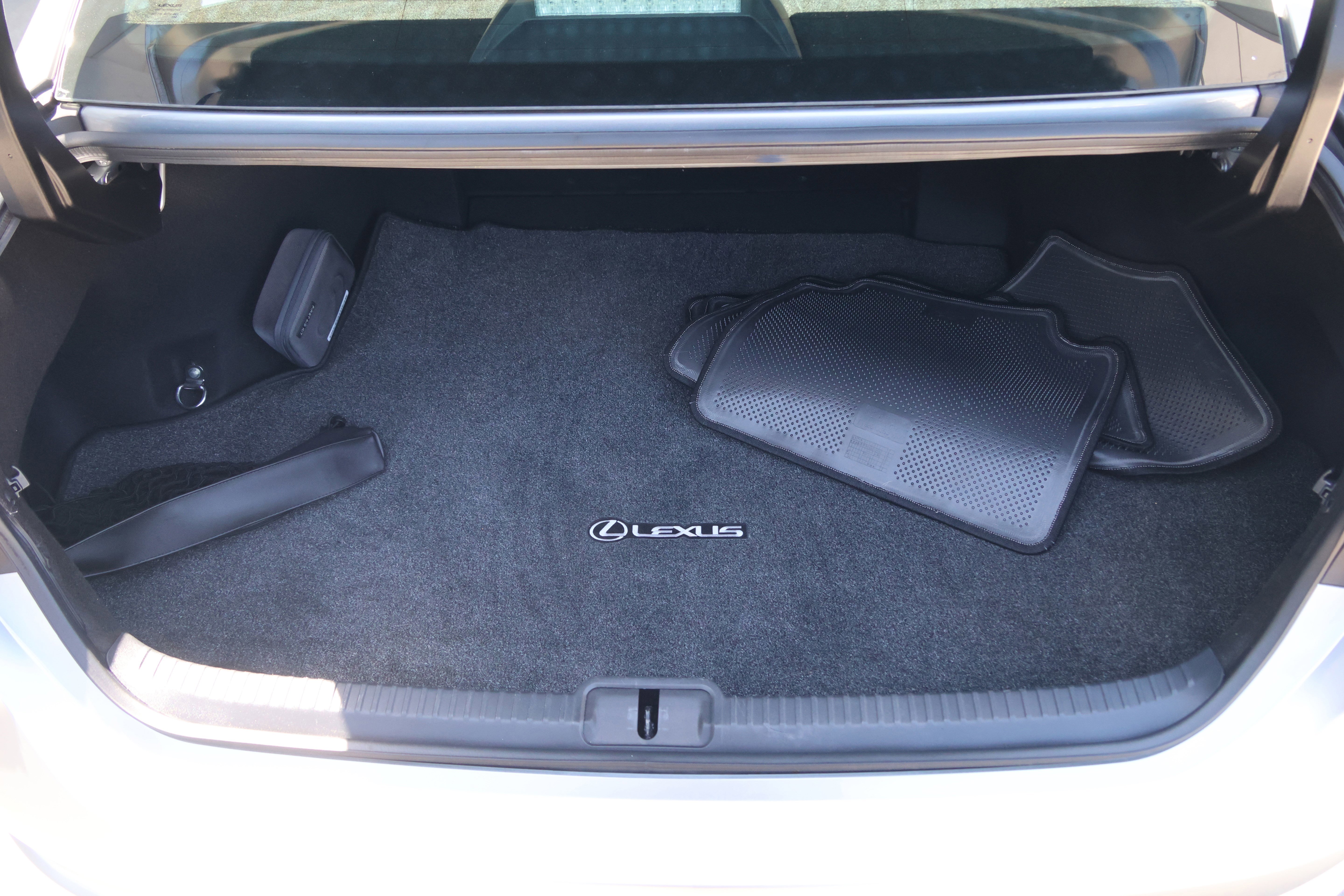 Used 2023 Lexus ES 350 w/ Accessory Package (Z1) FWD image 34