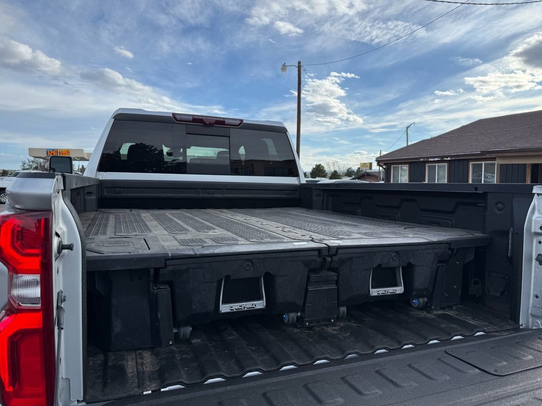 Used 2020 Chevrolet Silverado 3500 High Country w/ LPO, Hitch Package AWD/4WD image 35
