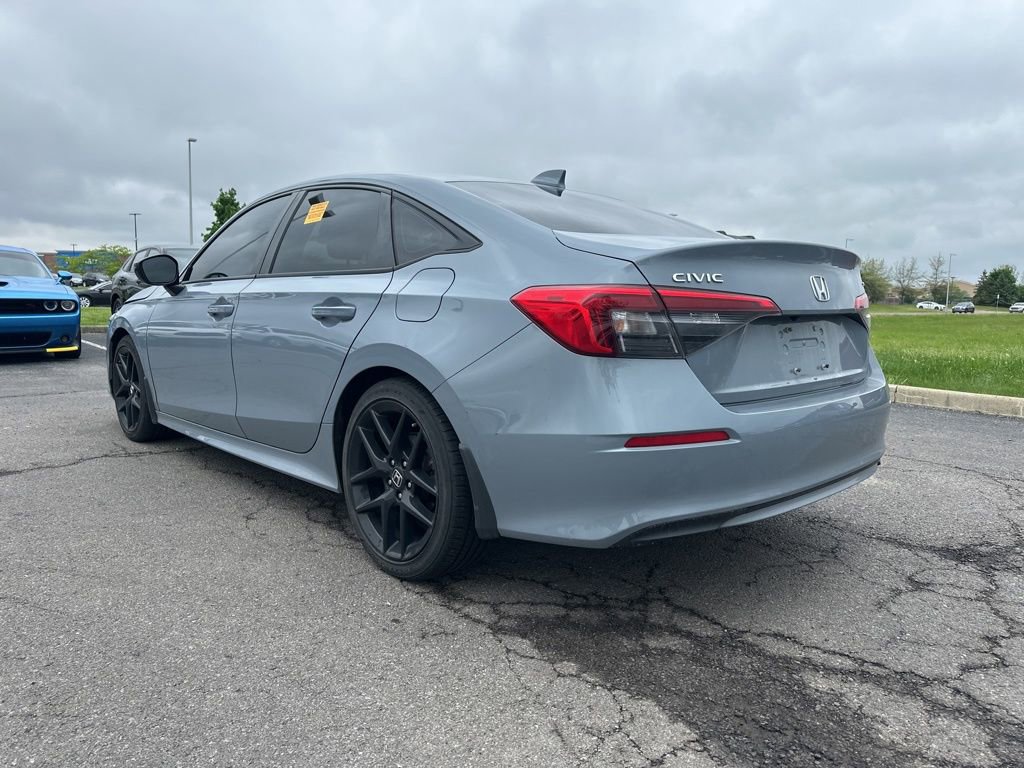 Used 2023 Honda Civic Sport image 7