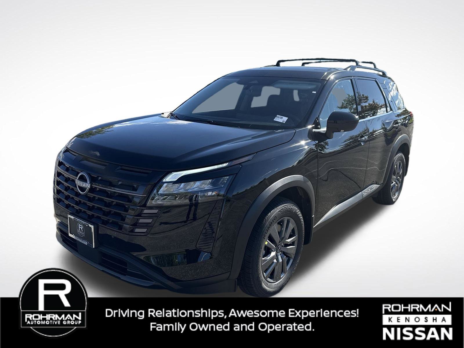 New 2026 Nissan Pathfinder SV AWD/4WD image 2