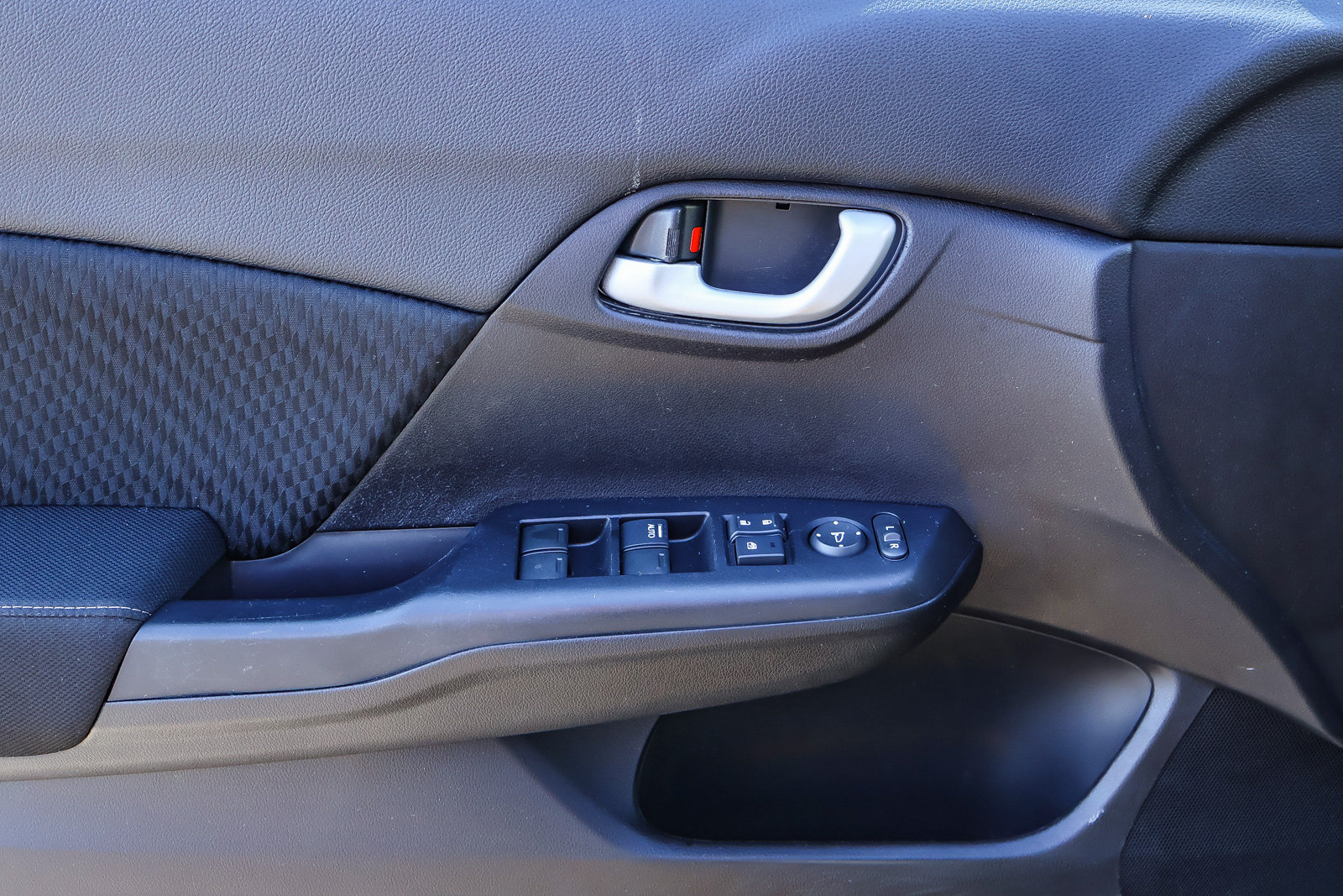 Used 2014 Honda Civic LX image 11