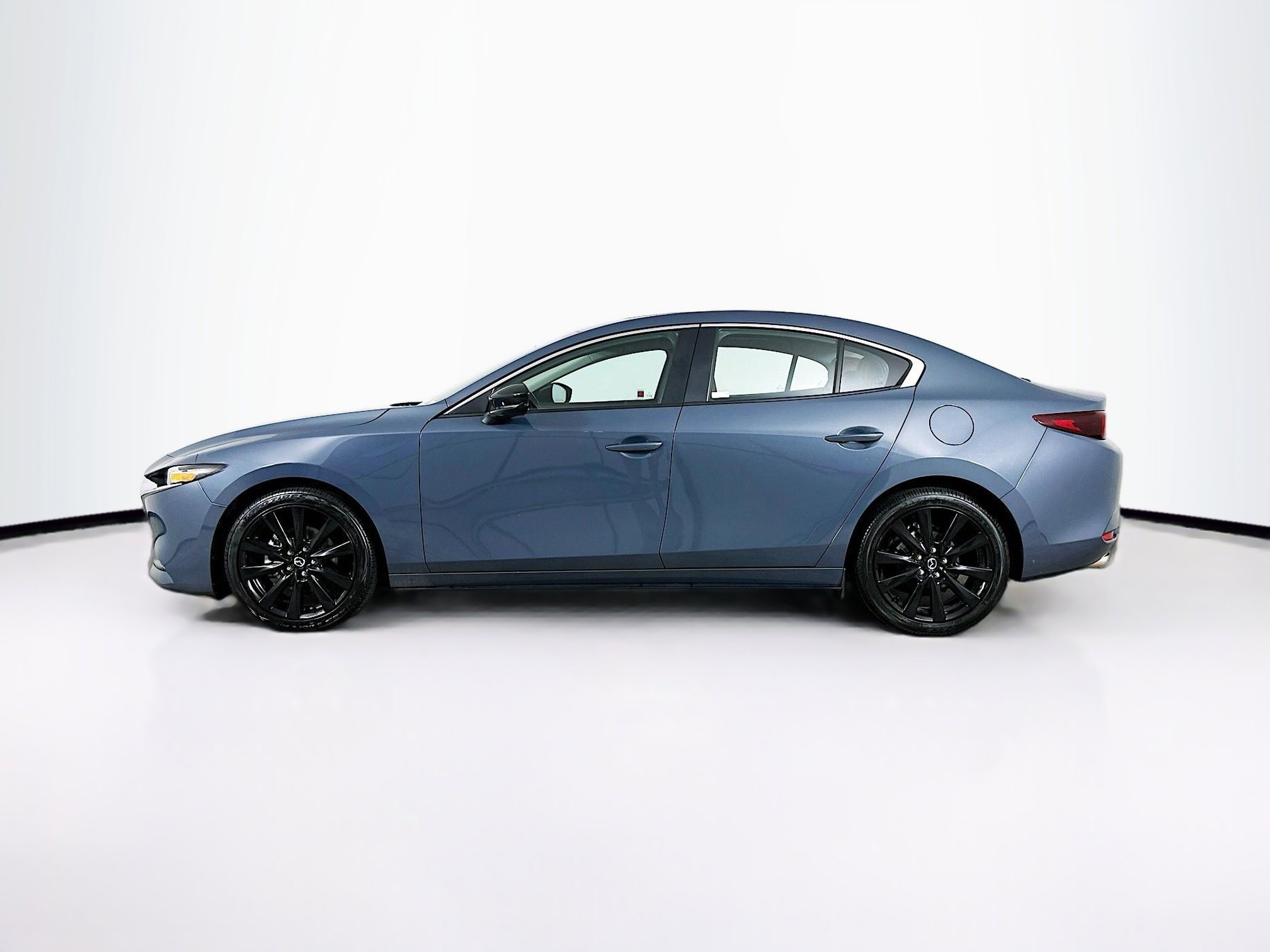 Used 2025 MAZDA MAZDA3 s image 4