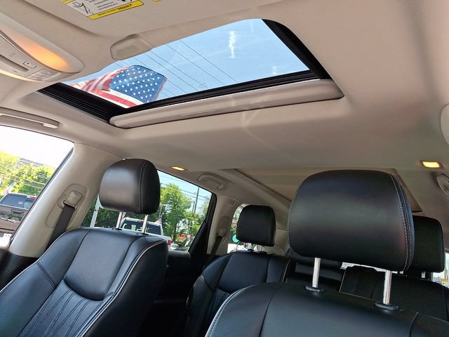Used 2020 INFINITI QX60 Luxe w/ Sensory Package AWD/4WD image 14