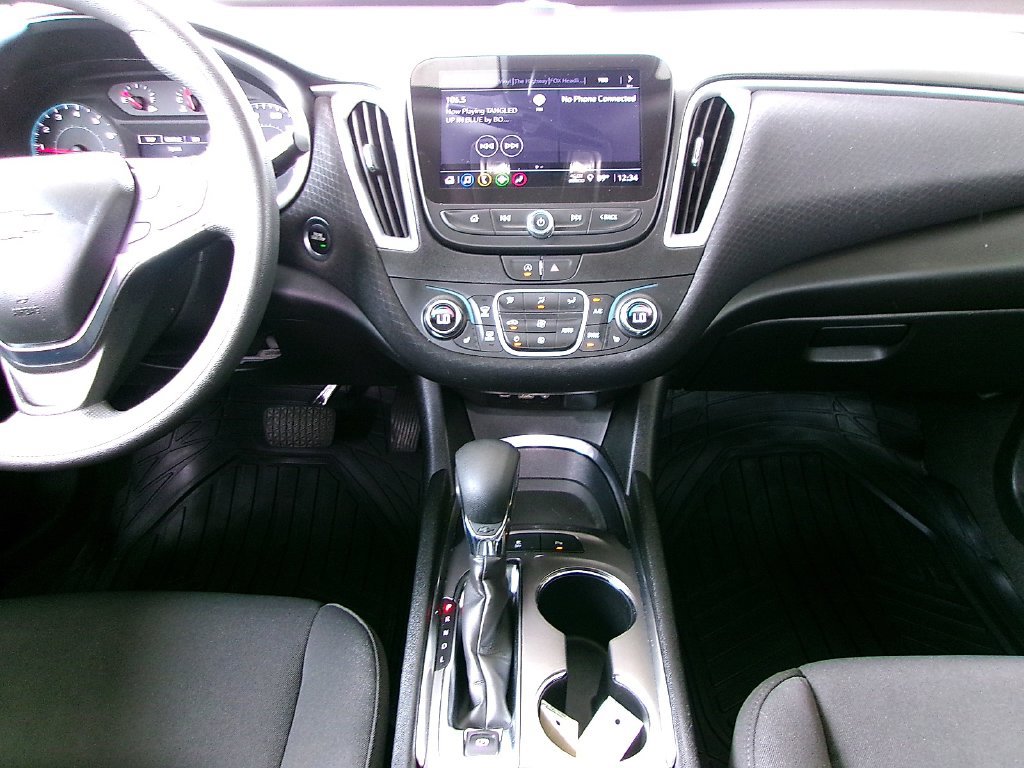 Used 2024 Chevrolet Malibu LT FWD image 13
