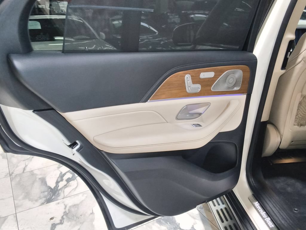 Used 2021 Mercedes-Benz GLE 350 4MATIC w/ AMG Line Exterior image 21