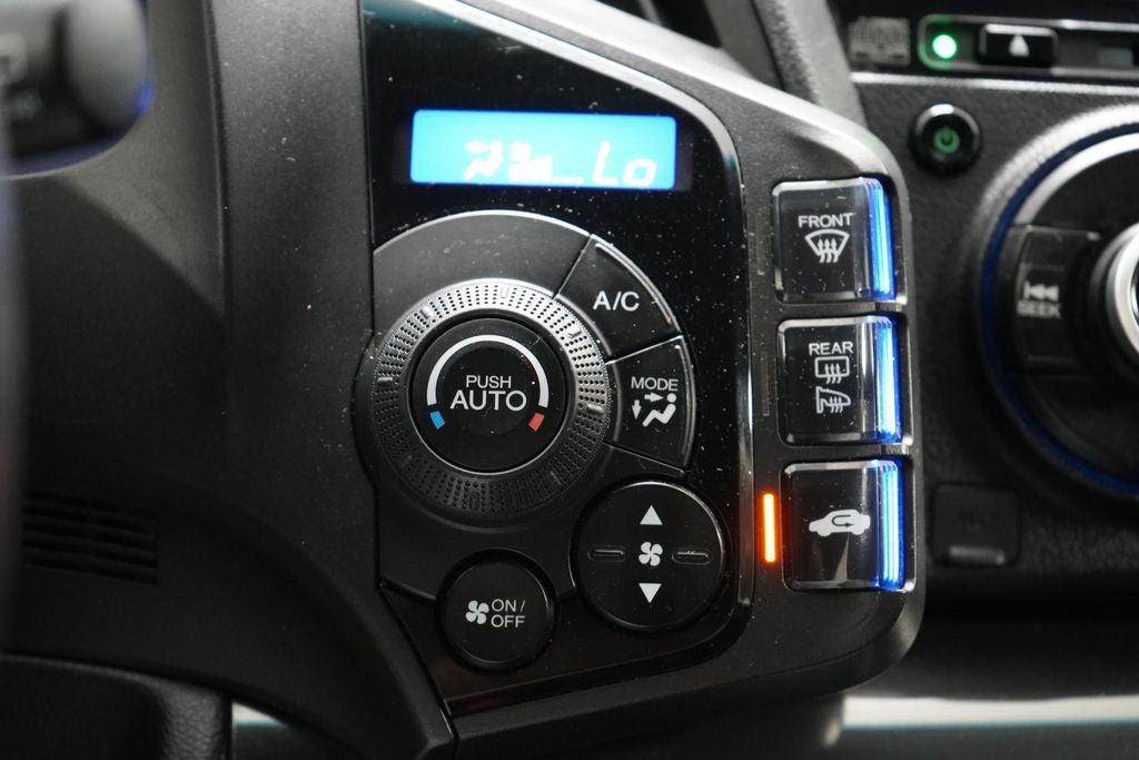 Used 2015 Honda CR-Z EX image 16
