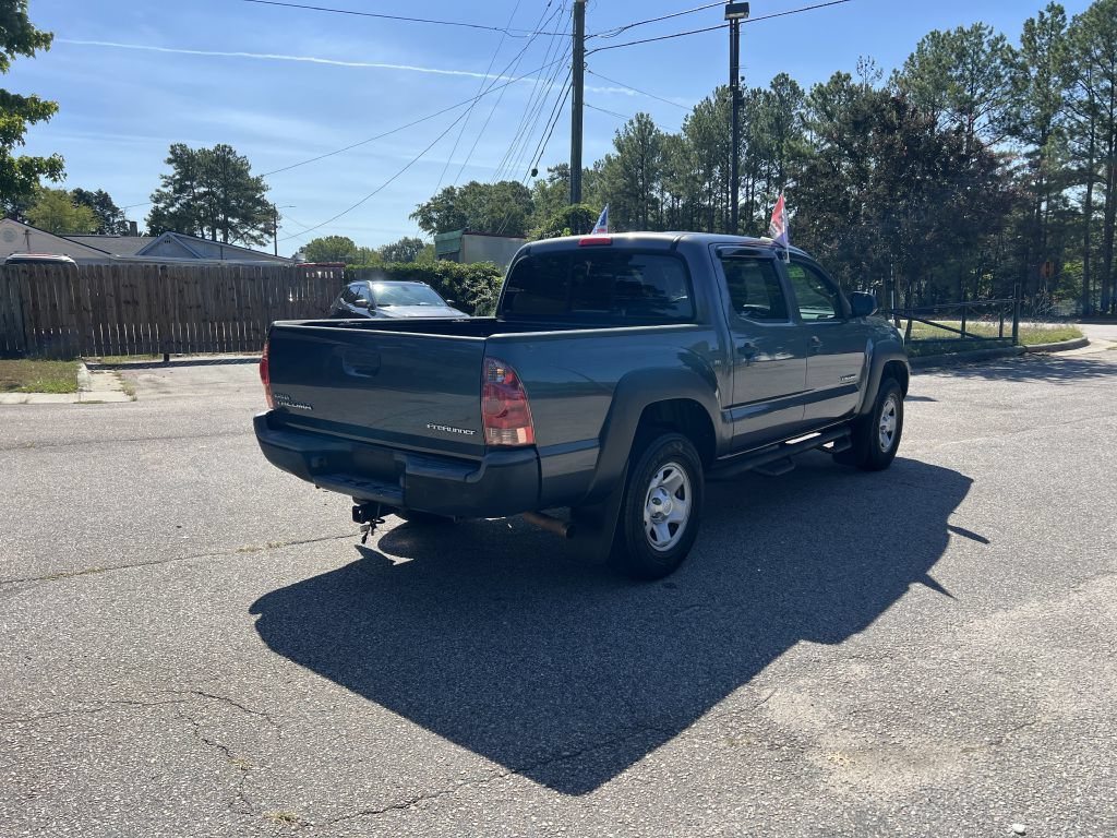 Used 2015 Toyota Tacoma PreRunner w/ Convenience Package RWD image 5