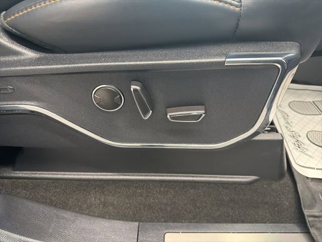 Used 2022 Ford F150 Platinum w/ Equipment Group 701A High AWD/4WD image 15