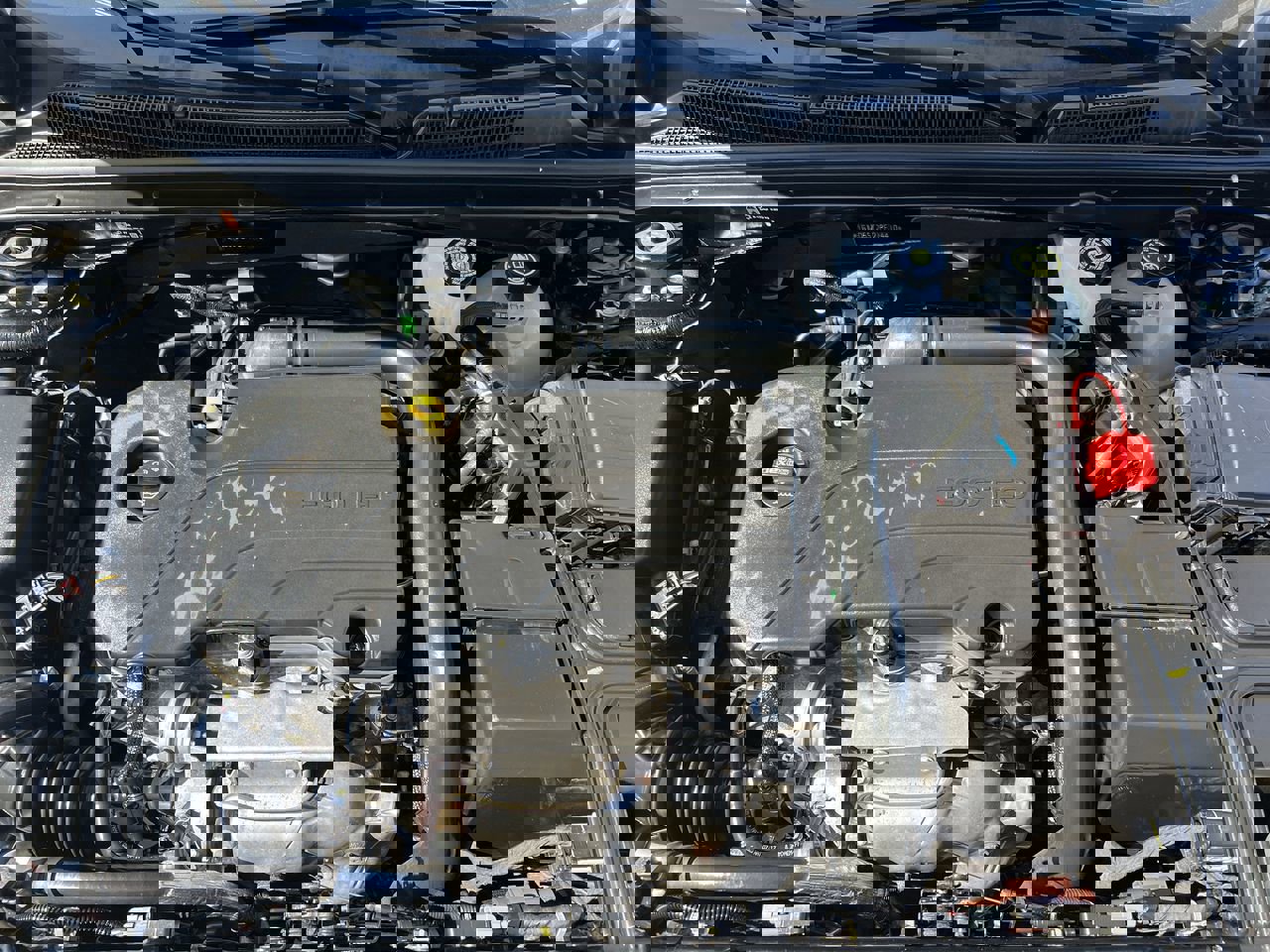 Used 2023 Chevrolet Malibu LT image 35