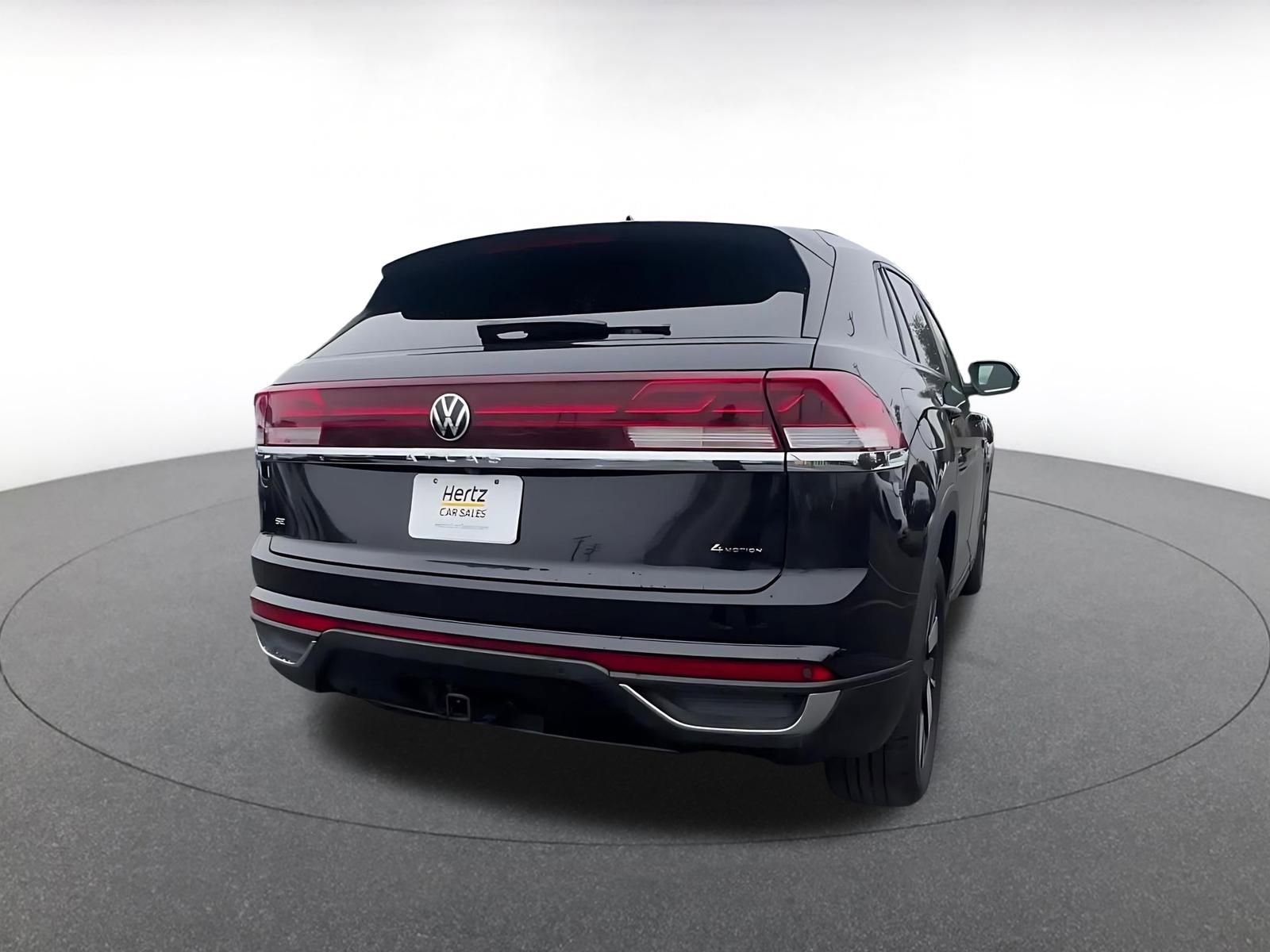 Used 2025 Volkswagen Atlas Cross Sport SE image 14