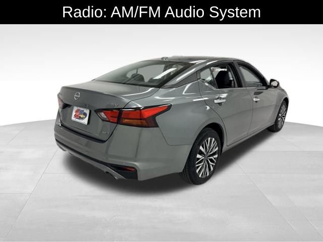 Used 2023 Nissan Altima 2.5 SV w/ SV Premium Package image 6