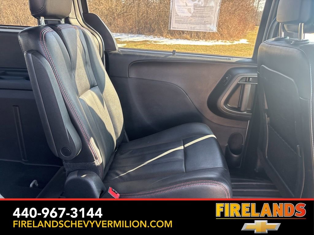 Used 2019 Dodge Grand Caravan GT image 34