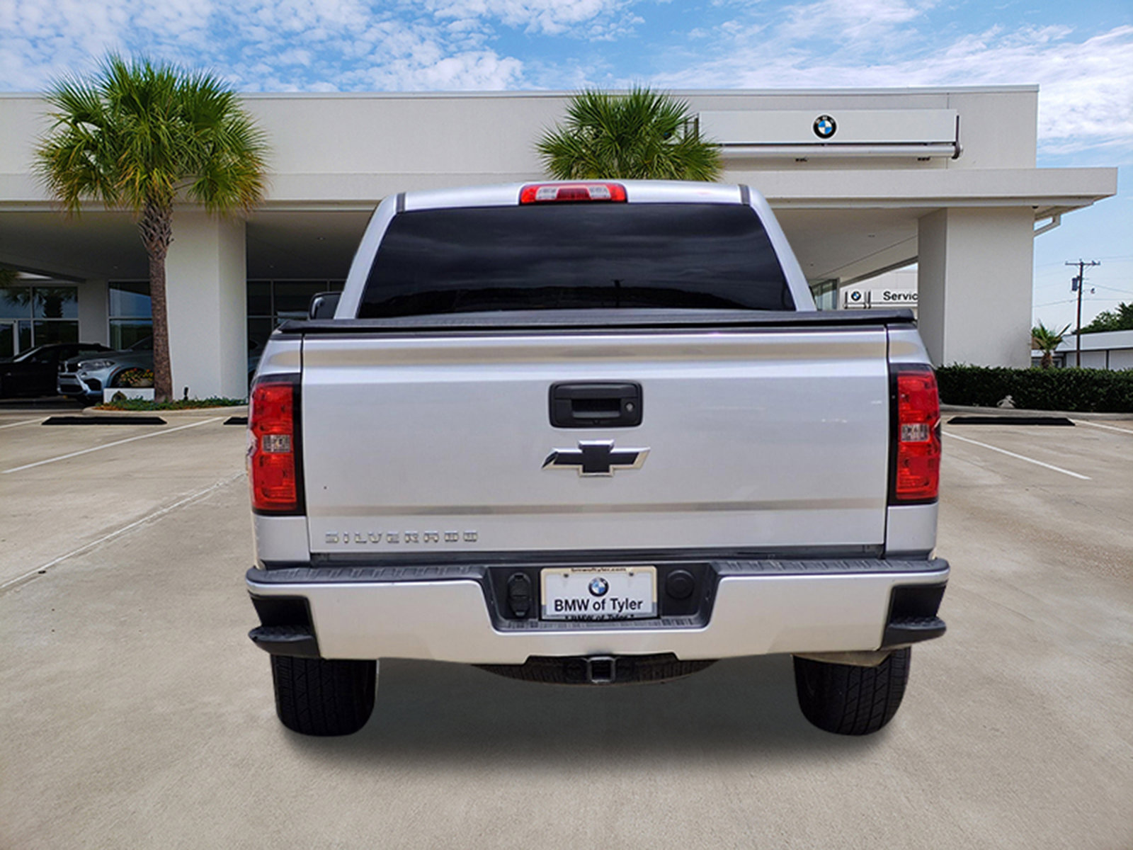 Used 2018 Chevrolet Silverado 1500 Custom w/ Custom Value Package image 5