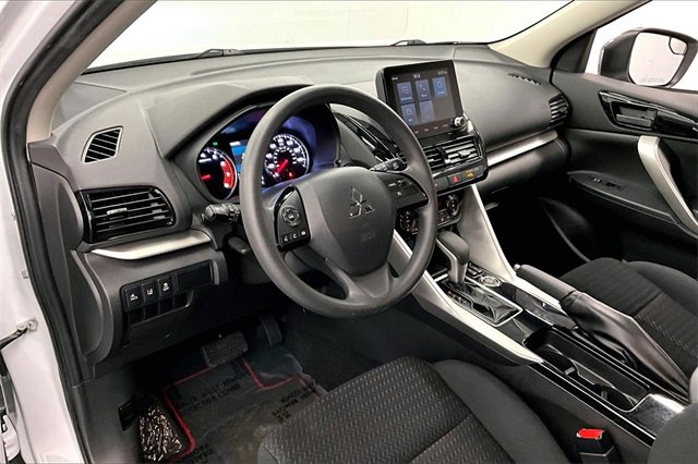 Used 2023 Mitsubishi Eclipse Cross SE image 14