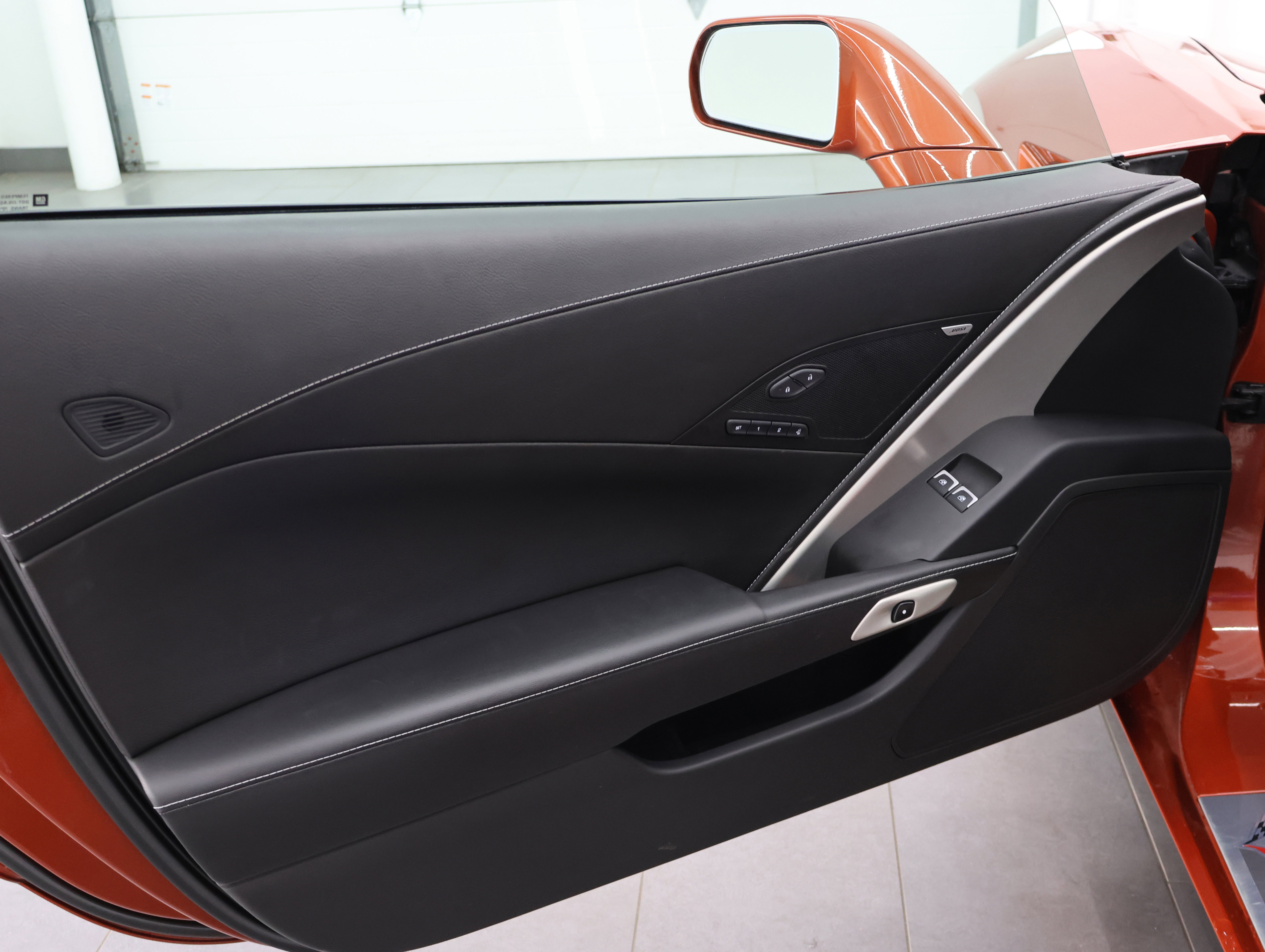 Used 2015 Chevrolet Corvette Stingray Convertible w/ 2LT Preferred Equipment Group RWD image 31