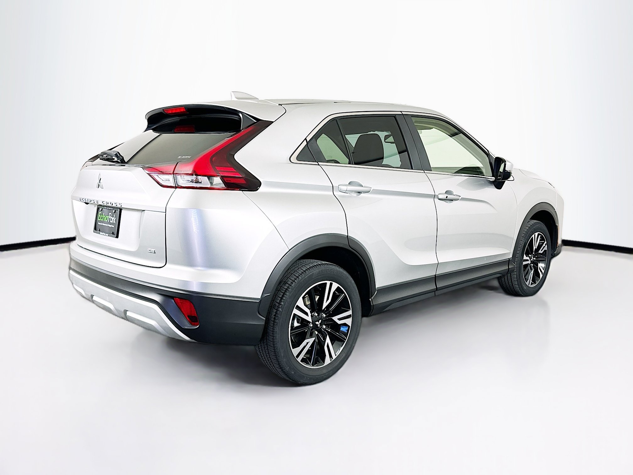 Used 2024 Mitsubishi Eclipse Cross SE AWD/4WD image 9
