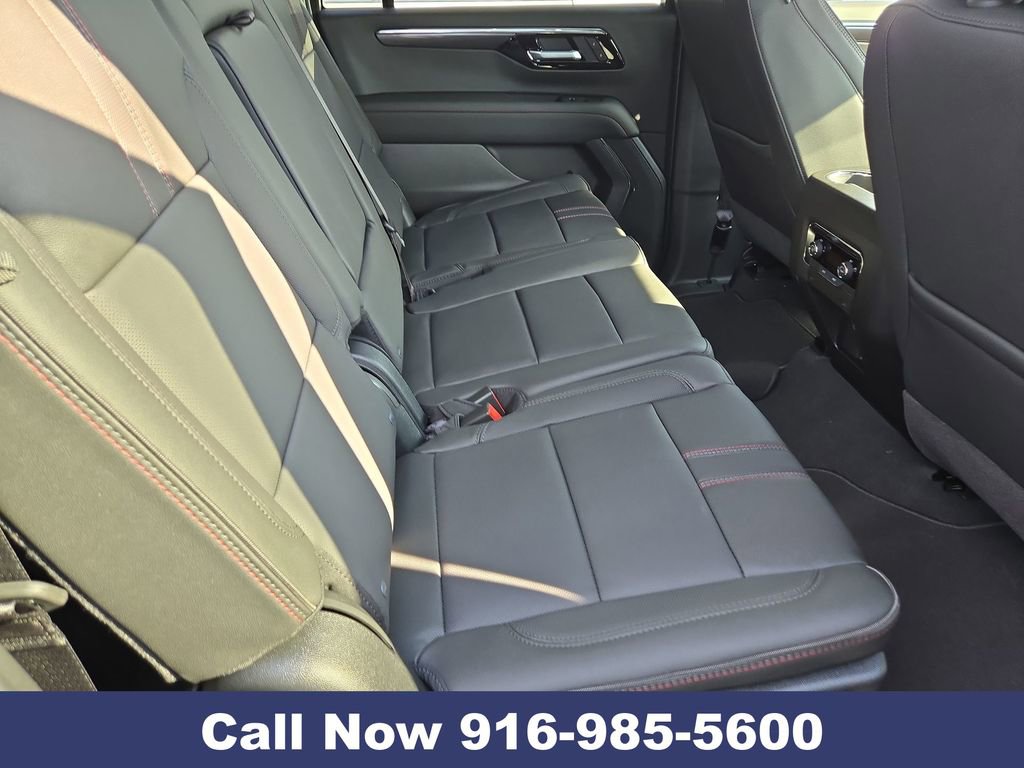 New 2026 Chevrolet Suburban RST image 31