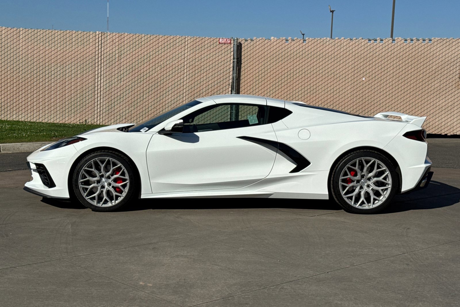 Certified 2022 Chevrolet Corvette Stingray Preferred Cpe w/ Z51 Performance Package RWD image 7