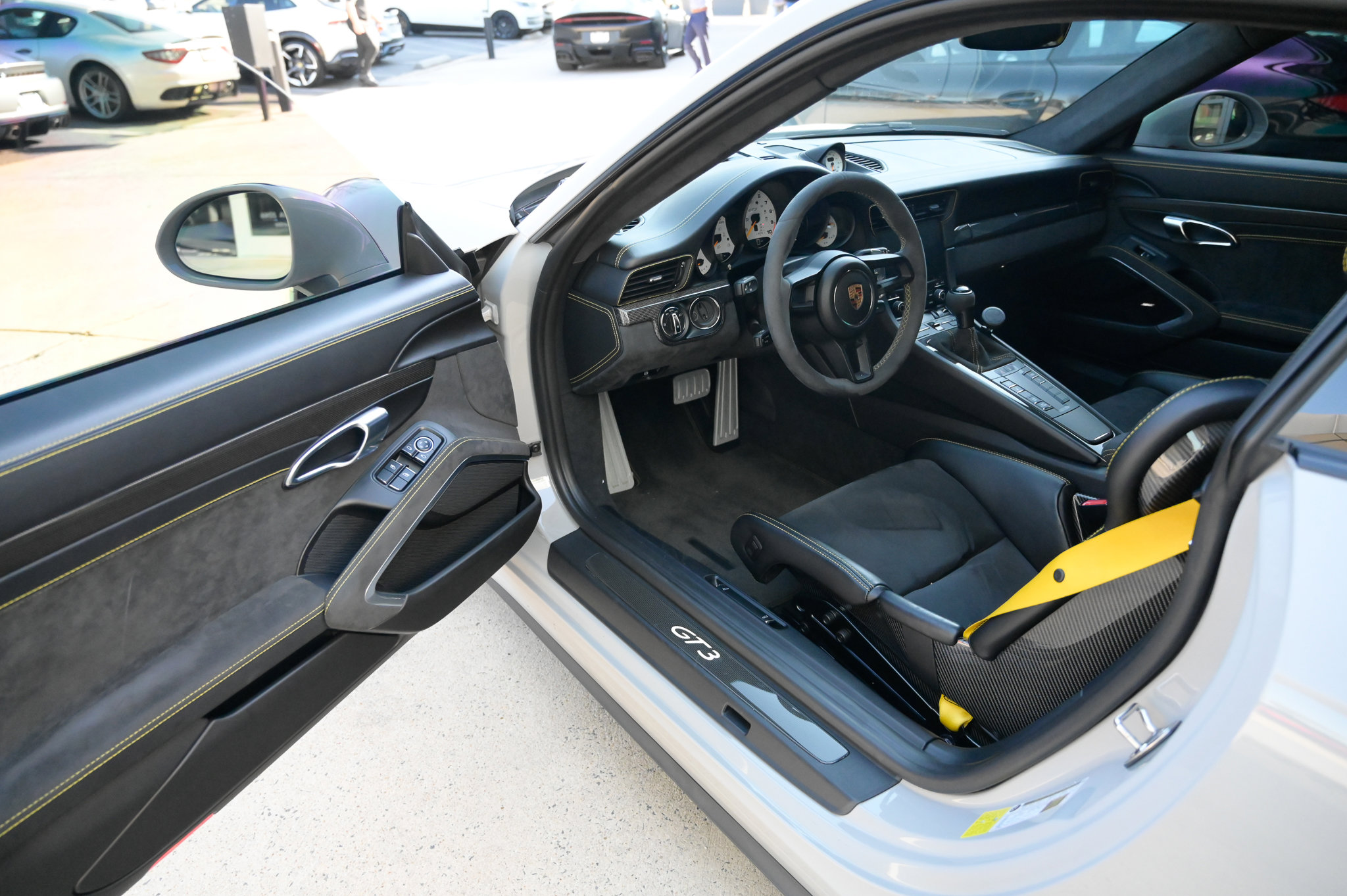 Used 2018 Porsche 911 GT3 image 15