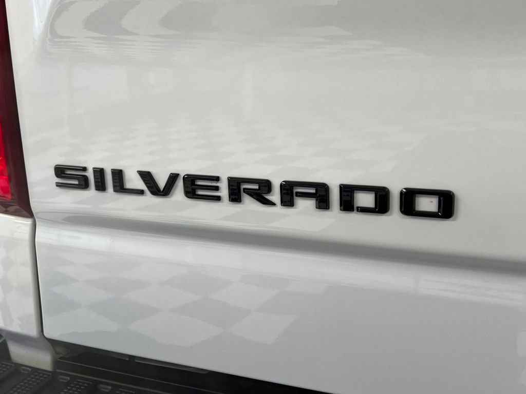 Used 2021 Chevrolet Silverado 1500 Custom w/ LPO, Dark Essentials Package AWD/4WD image 12