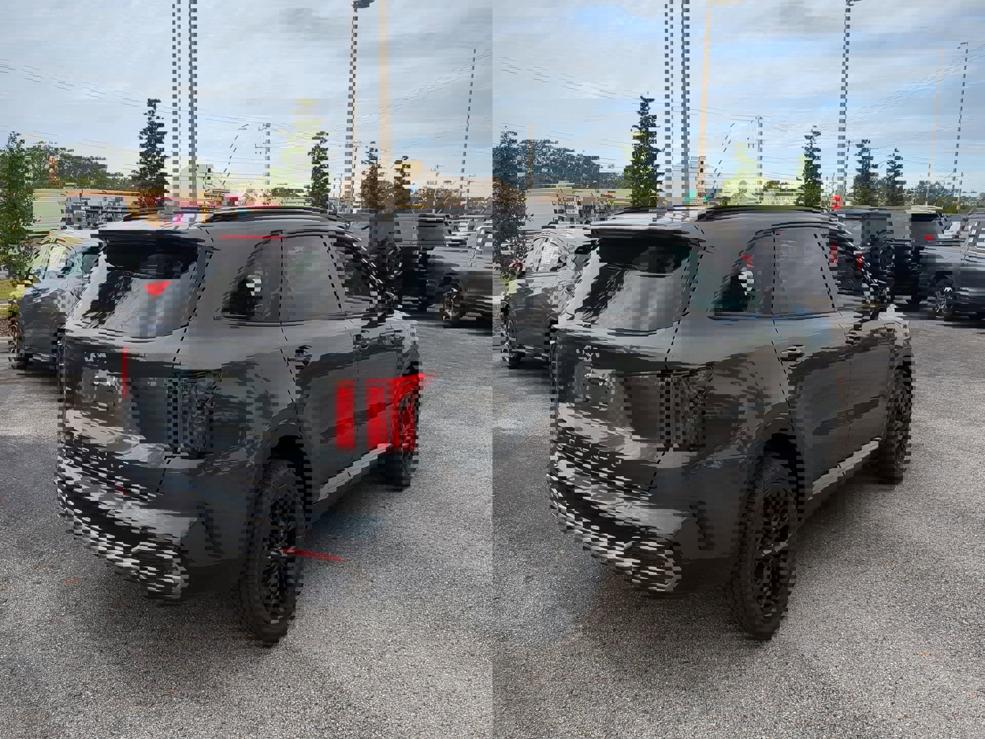 Used 2022 Kia Sorento SX image 6