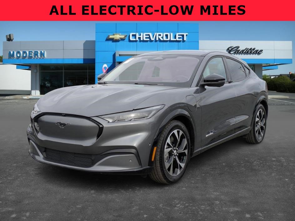Used 2023 Ford Mustang Mach-E Premium image 1
