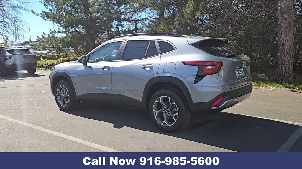 New 2026 Chevrolet Trax LT image 8