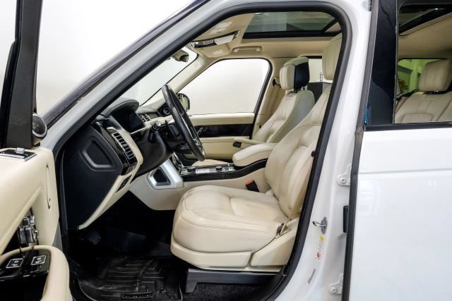 Used 2020 Land Rover Range Rover HSE AWD/4WD image 5