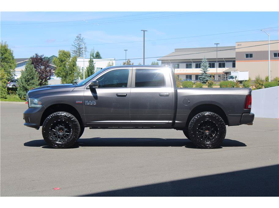 Used 2016 RAM 1500 Sport w/ Convenience Group AWD/4WD image 2