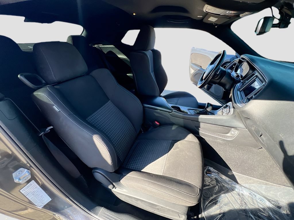 Used 2022 Dodge Challenger GT RWD image 23