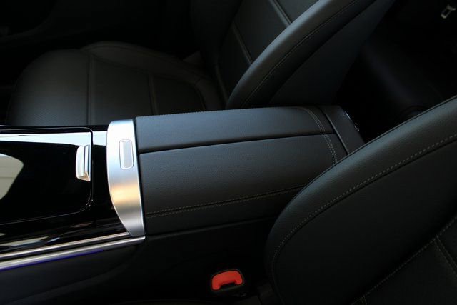 New 2026 Mercedes-Benz GLC 300 4MATIC image 31