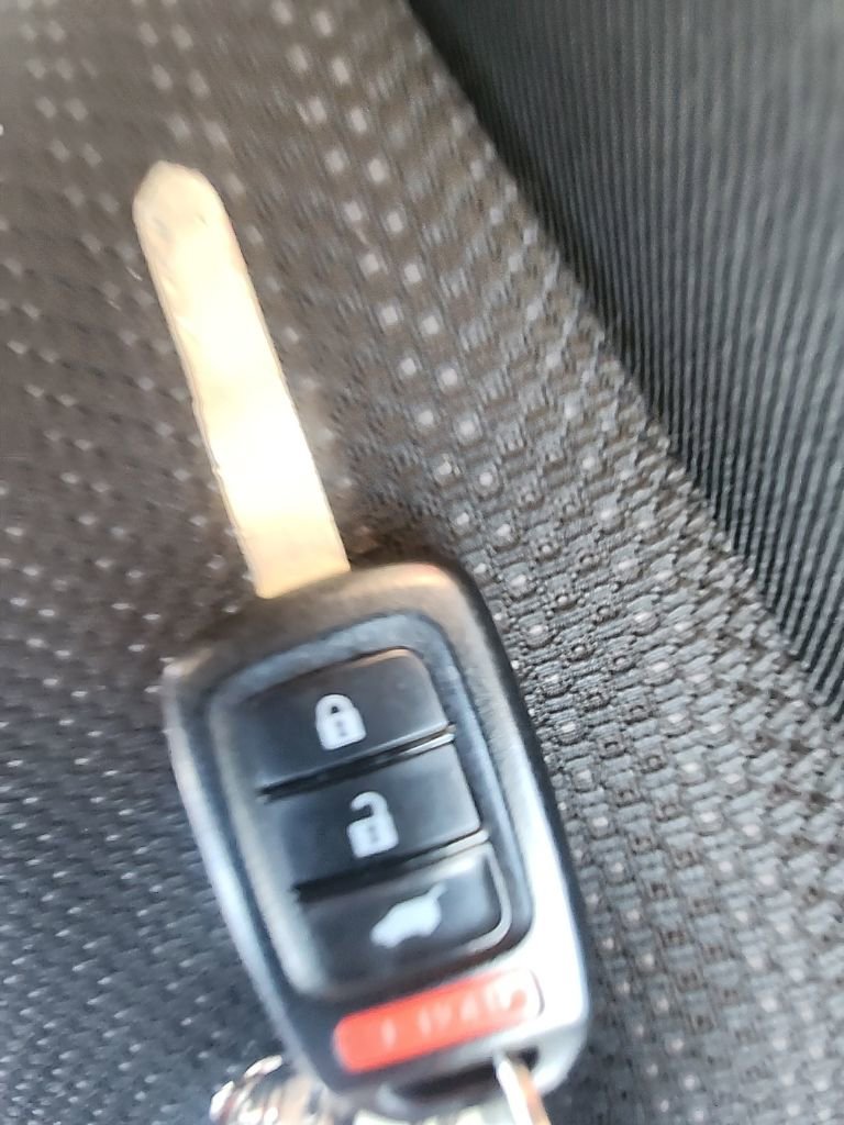 Used 2016 Honda HR-V LX image 32